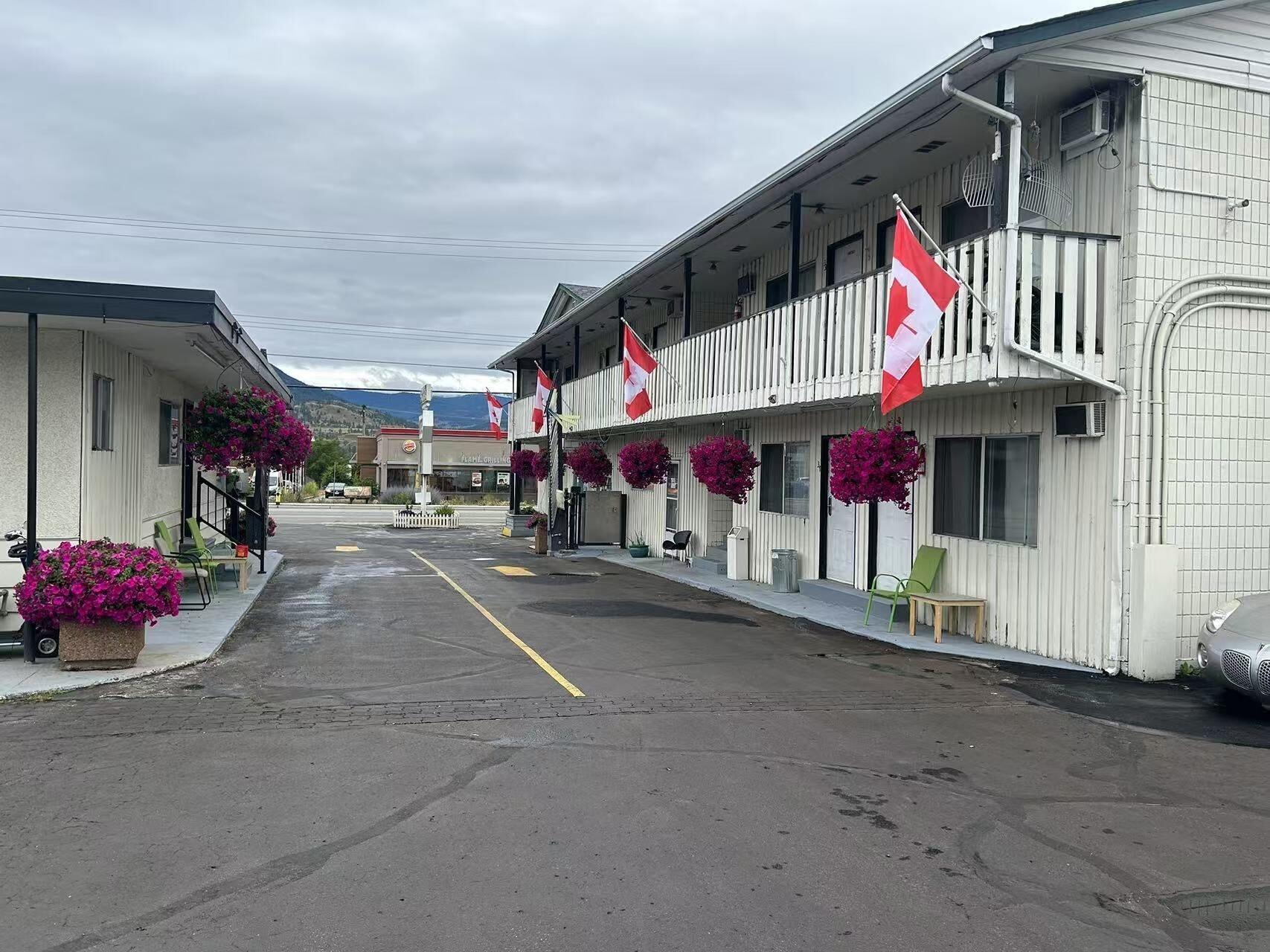 Vista Exterior 5000 Motel