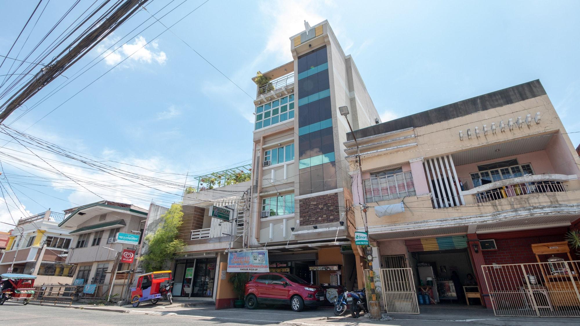 Vista Exterior RedDoorz @ Paterno Street Tacloban