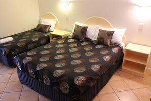 Alojamiento - Rocky Gardens Motor Inn