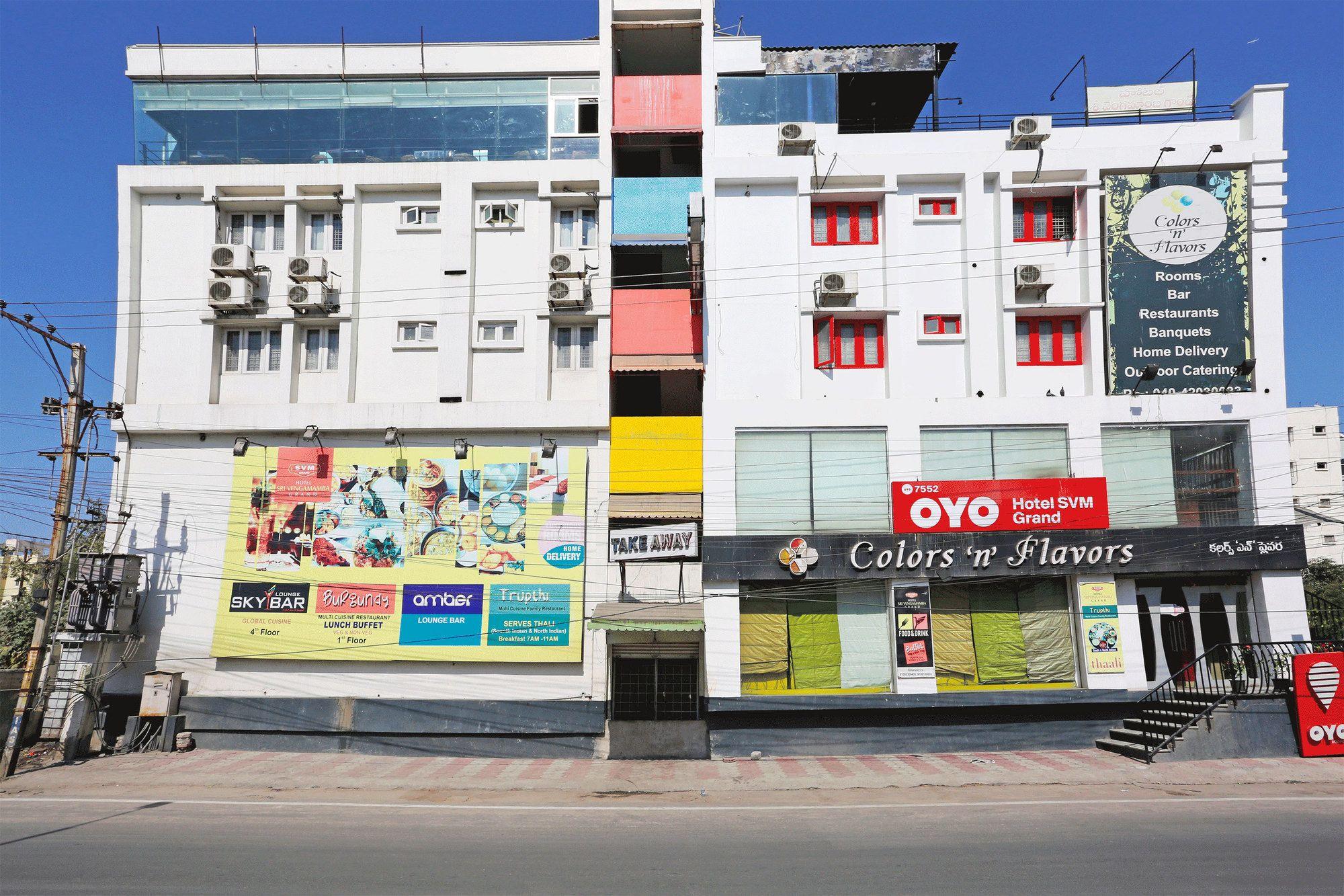 Vista Exterior OYO 7552 Hotel SVM Grand