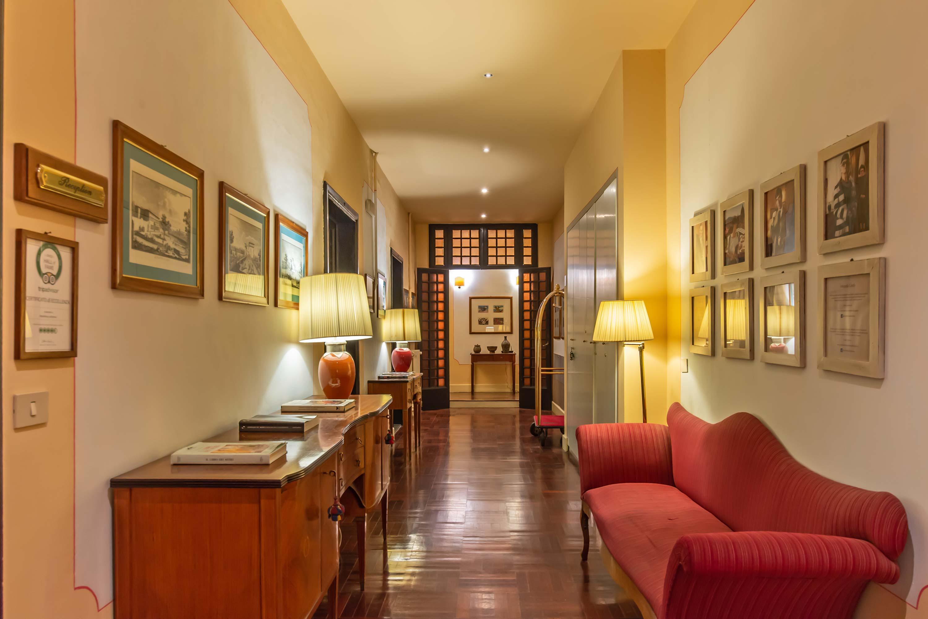 Vista Lobby Hotel Bonifacio