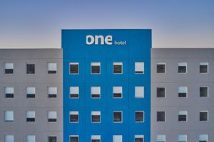 Hospedagens - One Morelia Acueducto