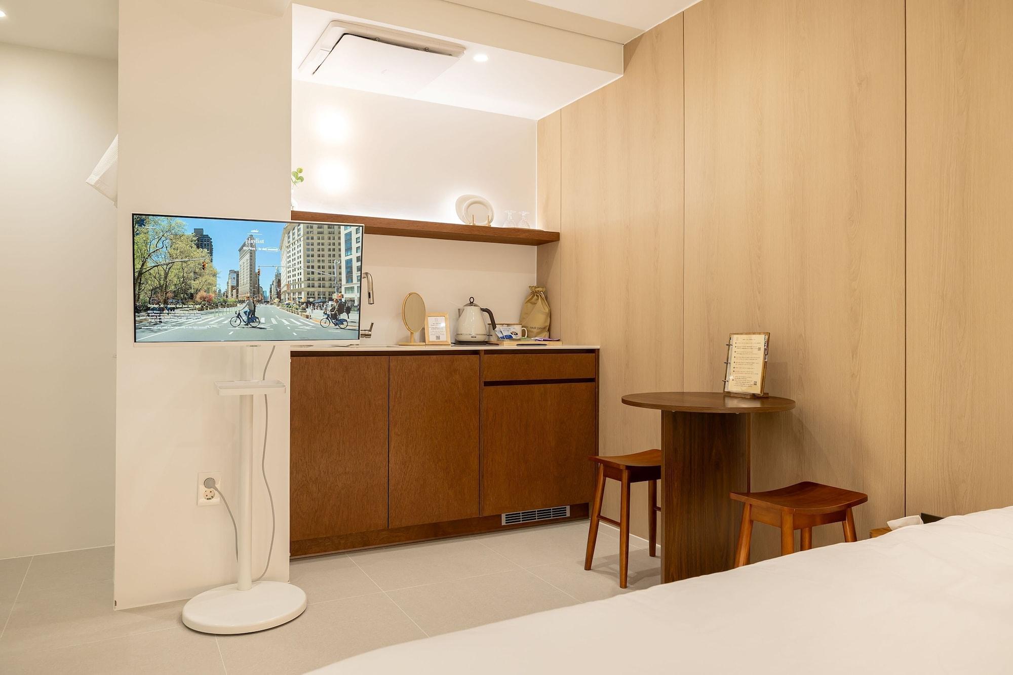 Varios E.rudaStay Gocheok