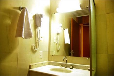 Equipamiento de Habitación Hotel Santamaria
