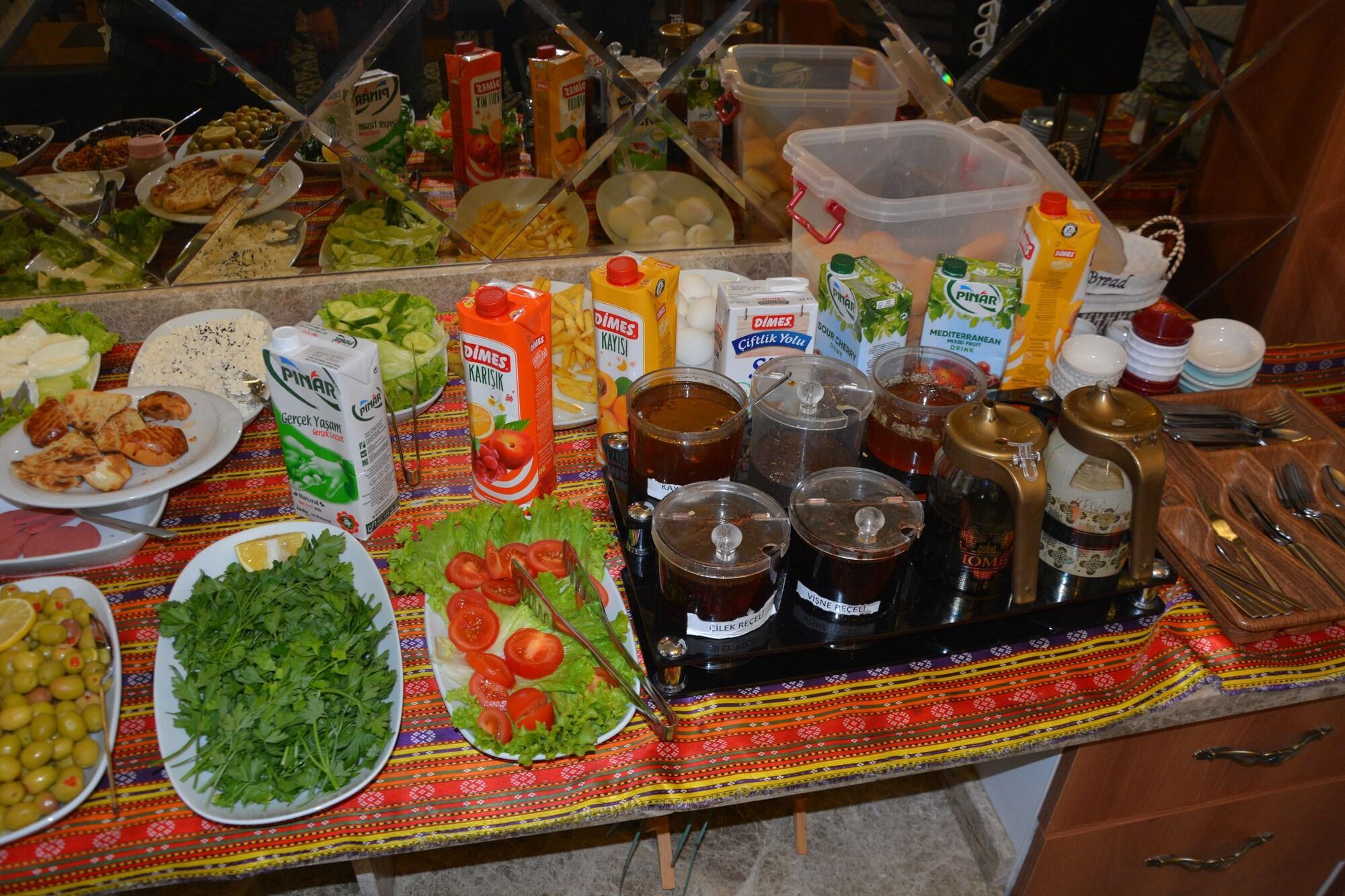 Restaurant Ada Hotel