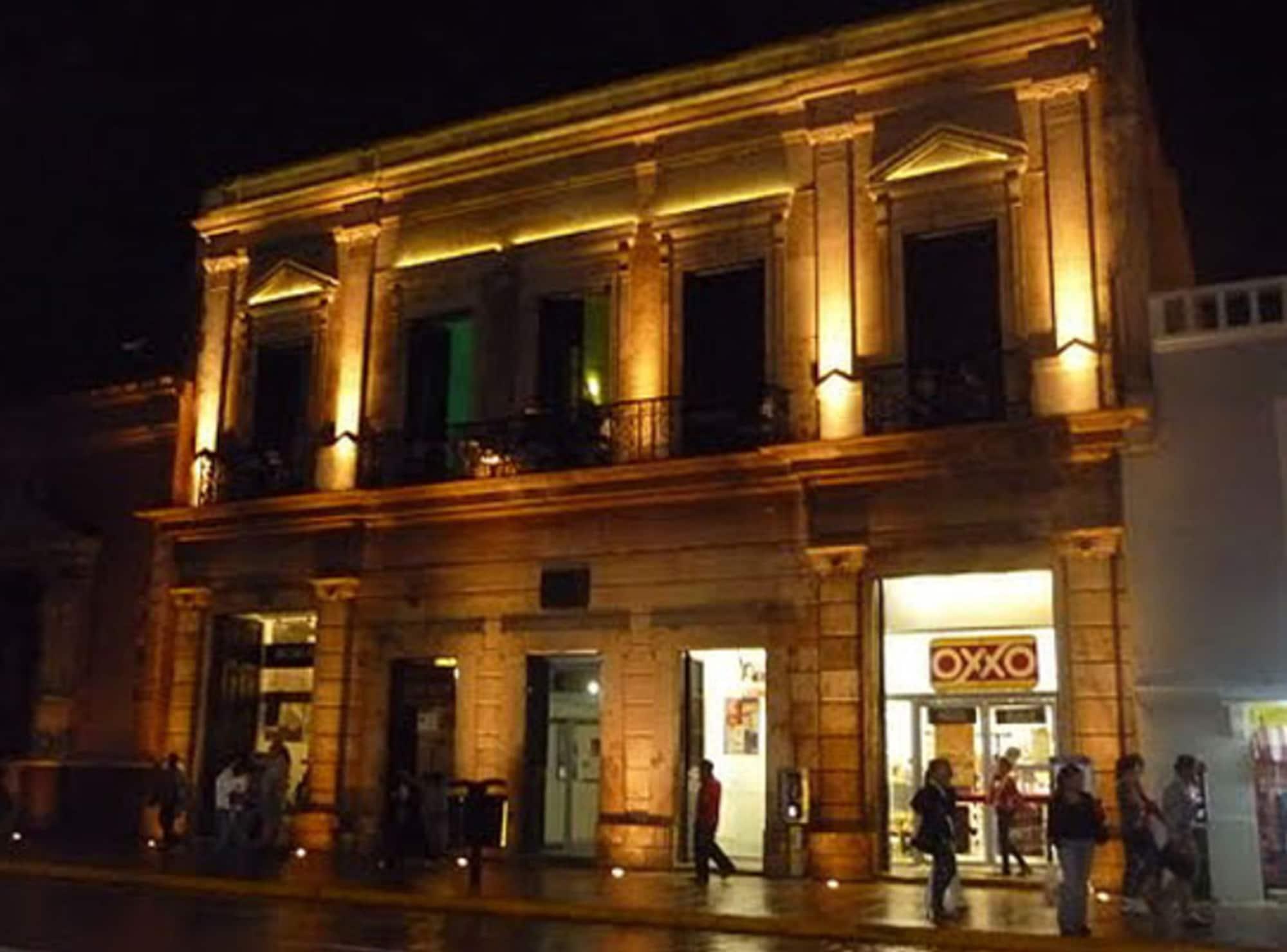 Vista Exterior Hostal Zocalo - Hostel
