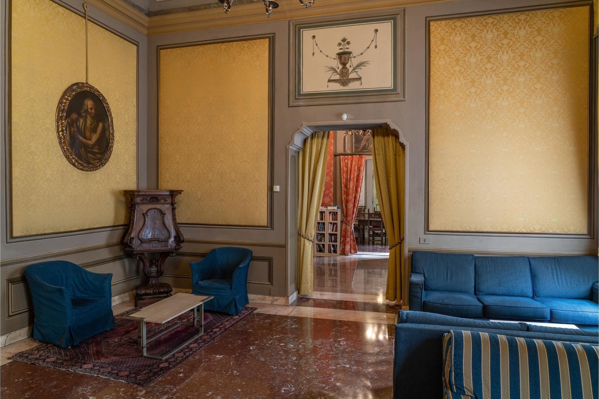 Vista Lobby Phi Hotel Canalgrande