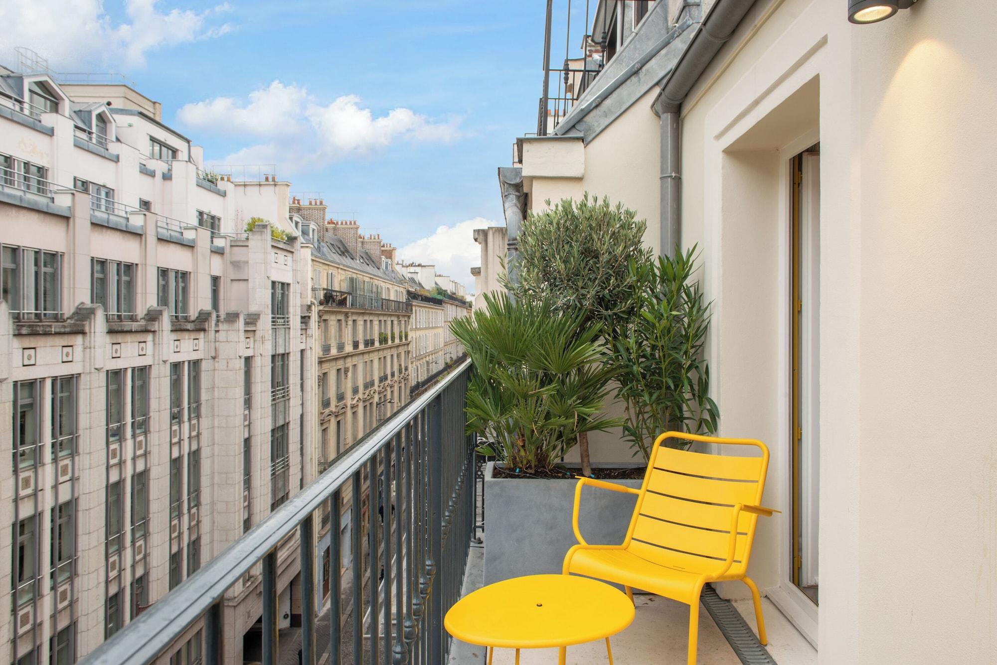Equipamiento de Habitación Hotel Arc Elysees