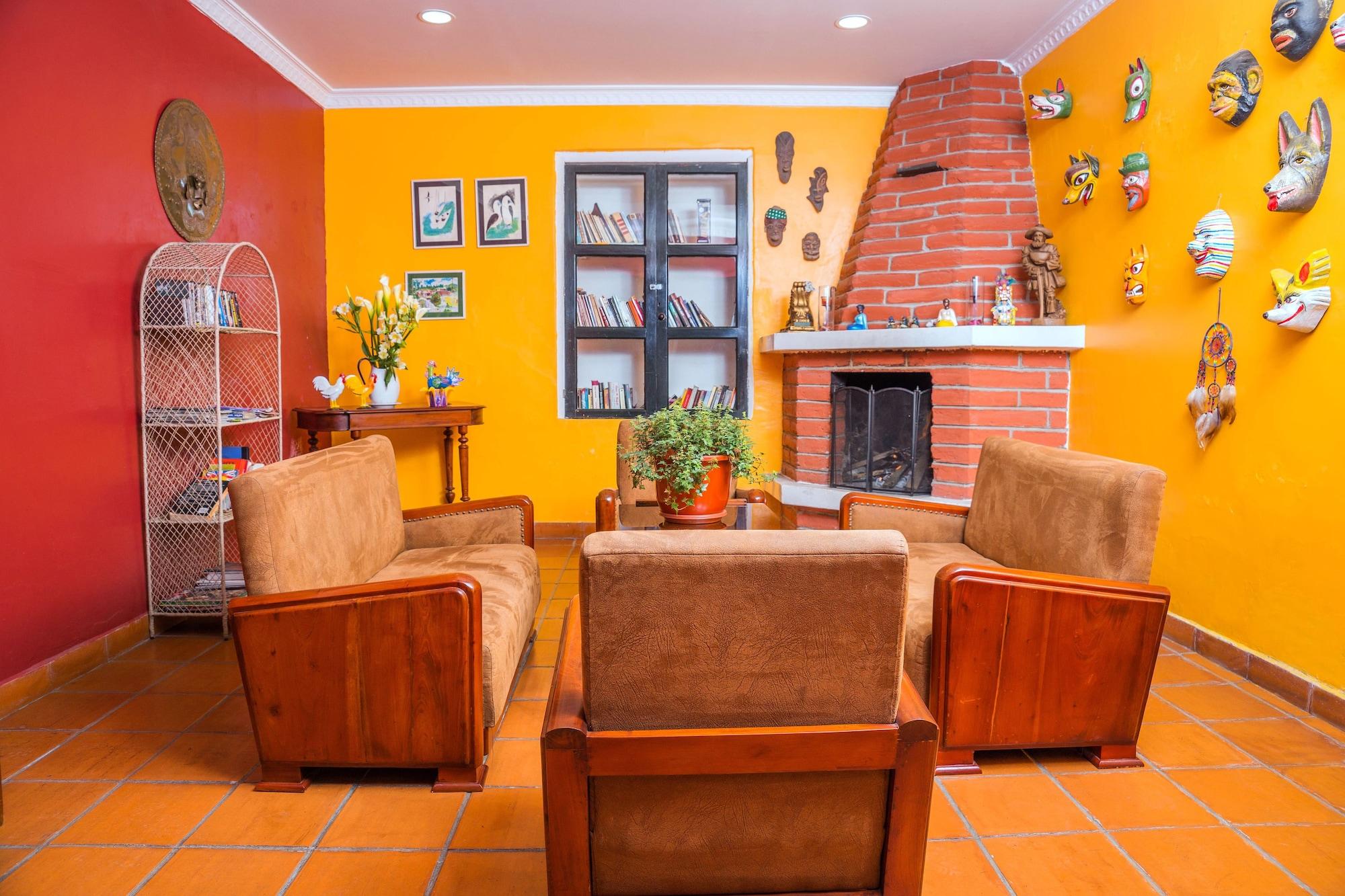 Vista Lobby Hostal Riviera Sucre