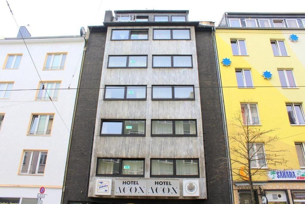 Vista Exterior Hotel Acon