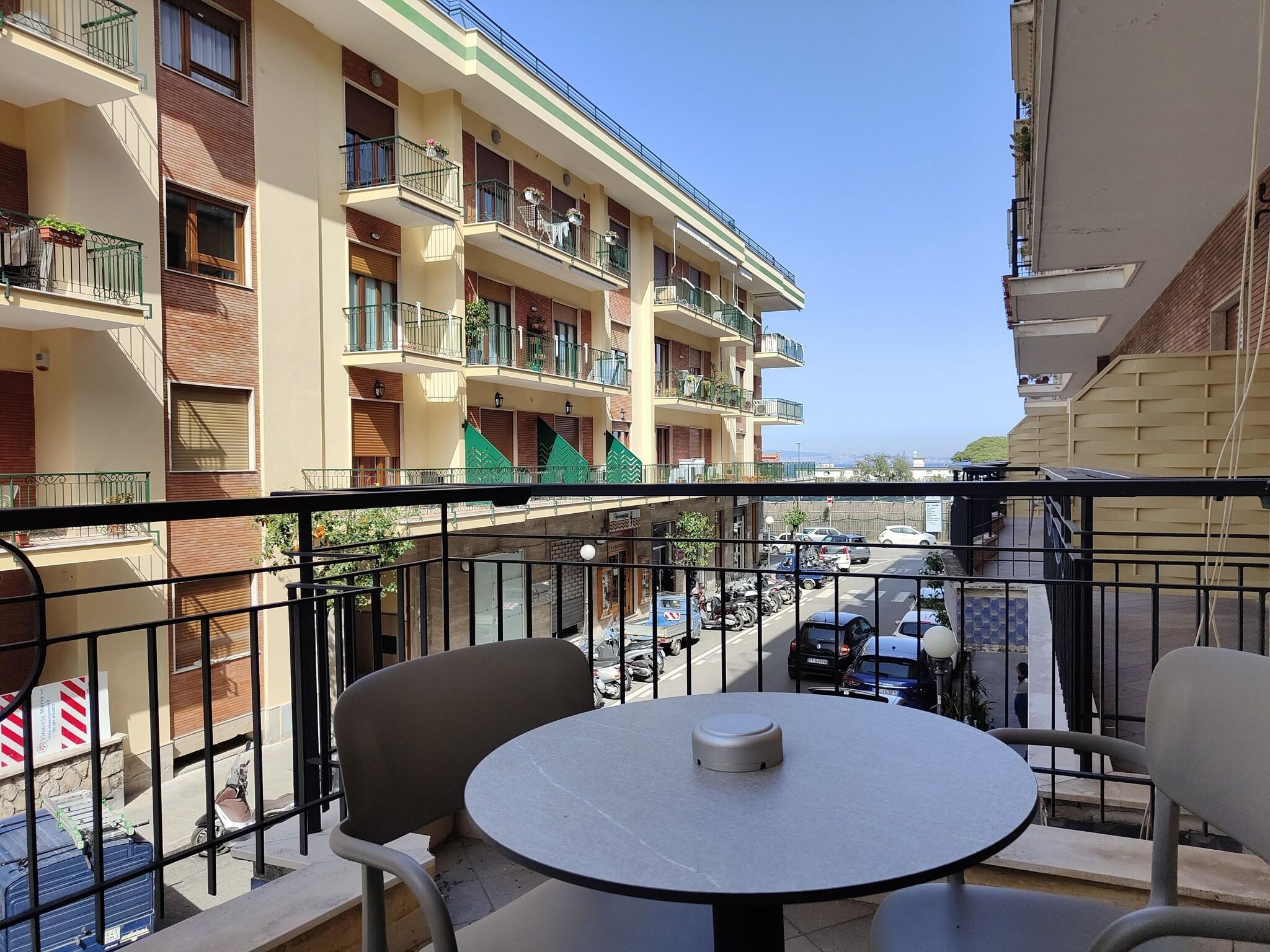 Vista Exterior Rota Suites