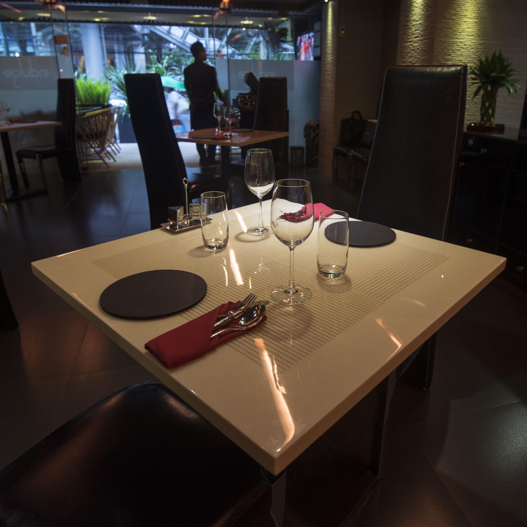 Restaurant Sukhumvit Suites Hotel