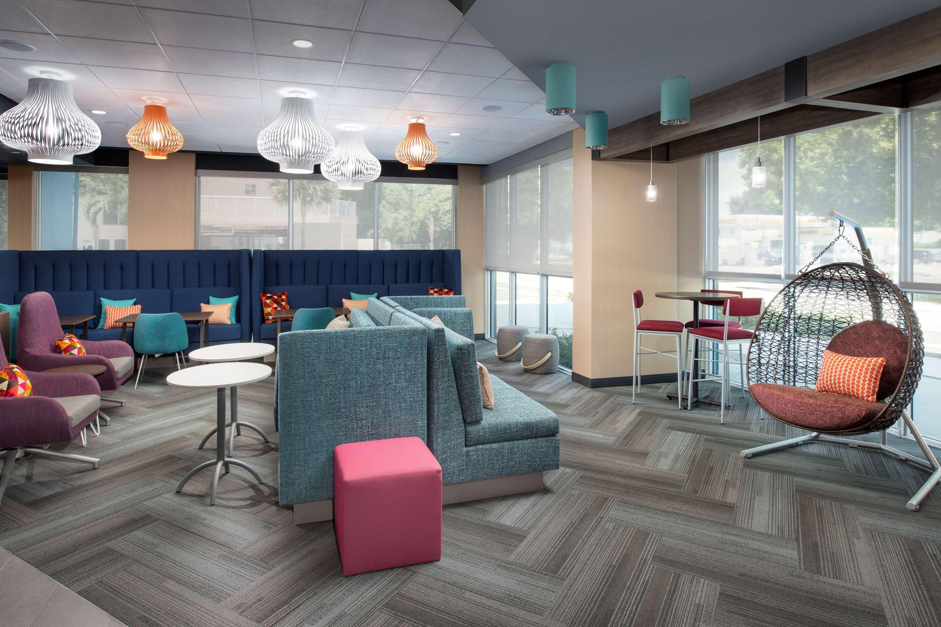 Vista Lobby Tru by Hilton Miami West Brickell