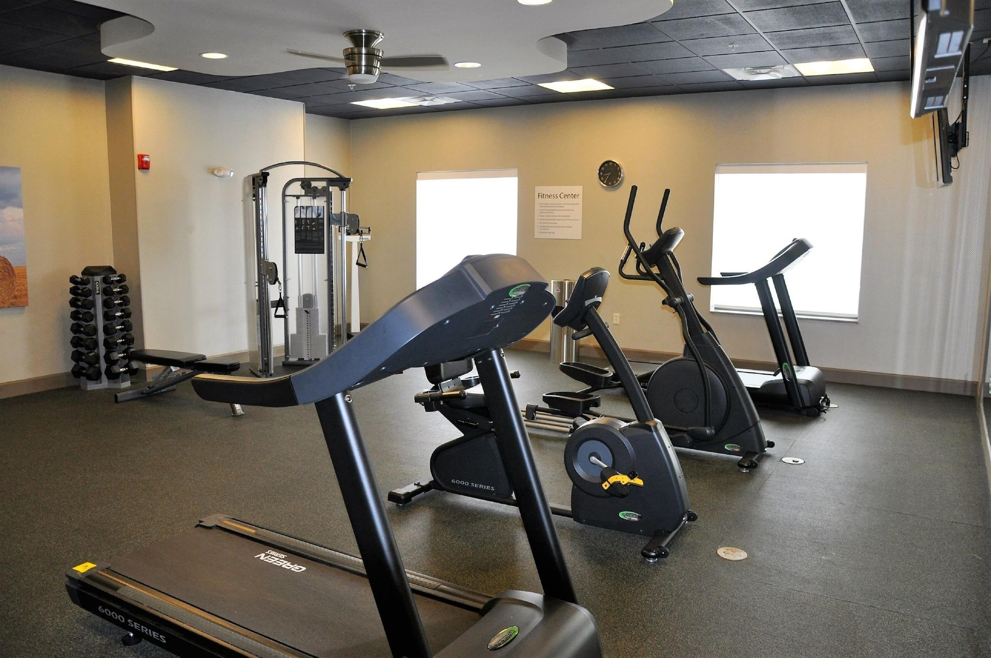 Gimnasio Holiday Inn Express & Suites Perry-National Fairground Area #34 by IHG