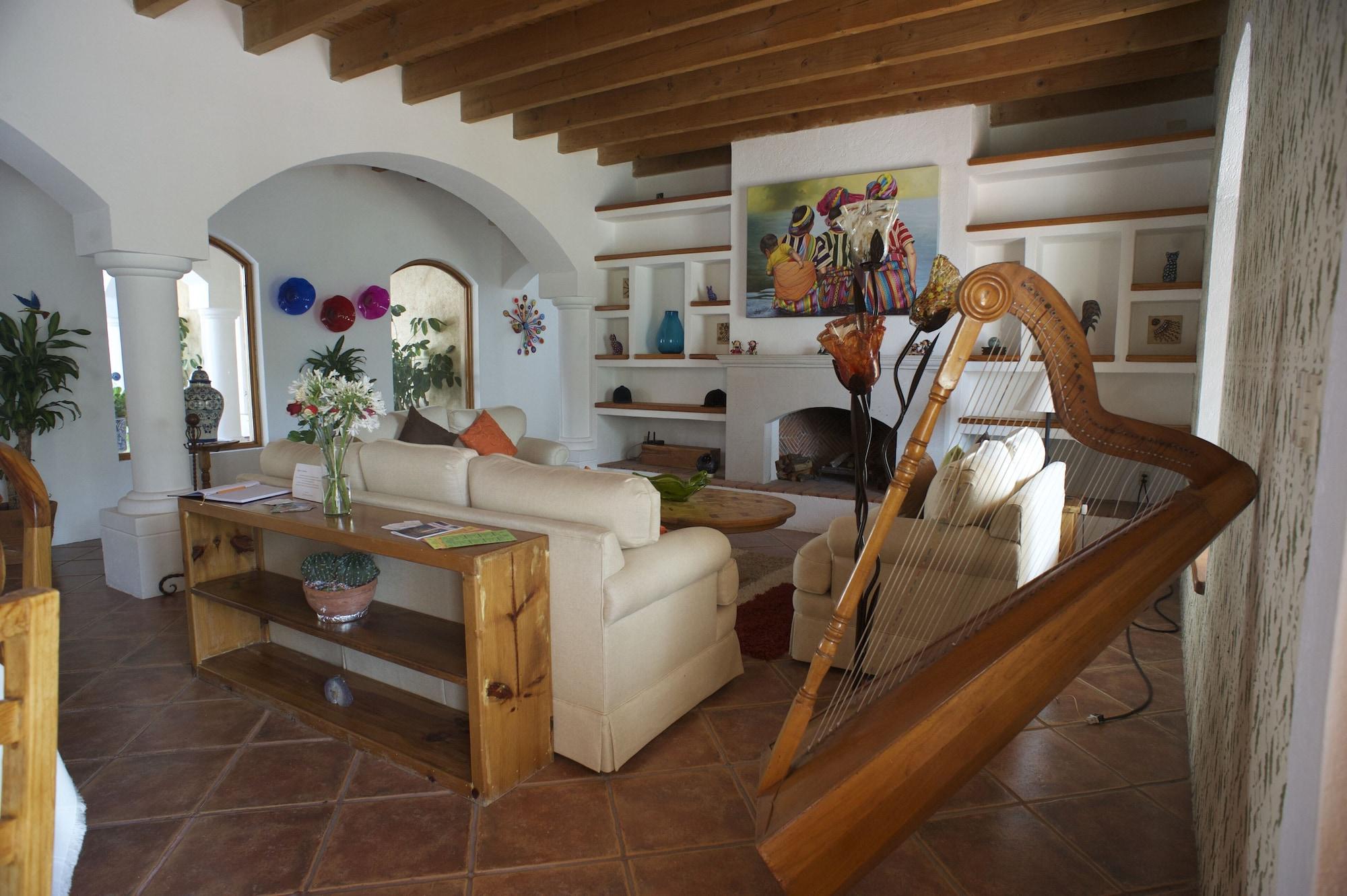 Comodidades del Alojamiento La Casona de los Colibríes
