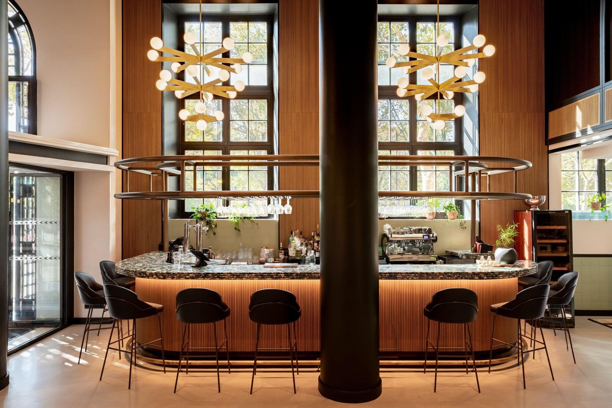 Bar/Salón Le Parchamp, Paris Boulogne, a Tribute Portfolio Hotel