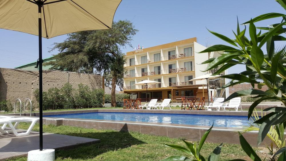 Varios B Hotel Nasca
