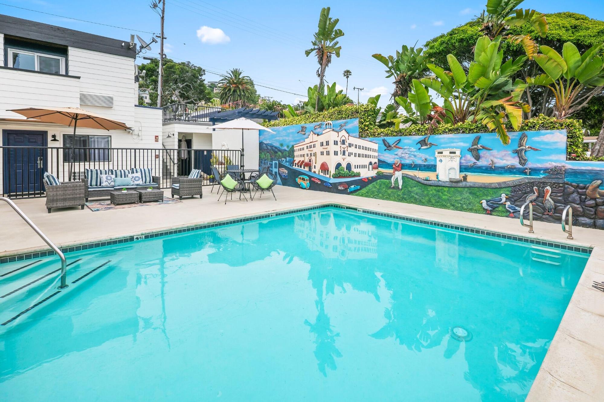 Vista Piscina Costa Art Hotel