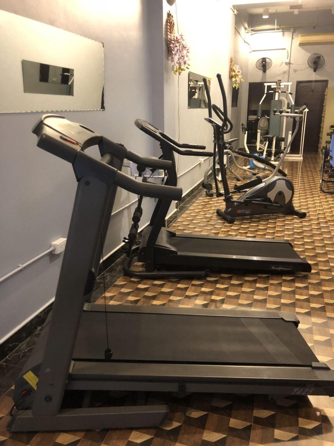 Gimnasio B&B Hostel at Jomtien