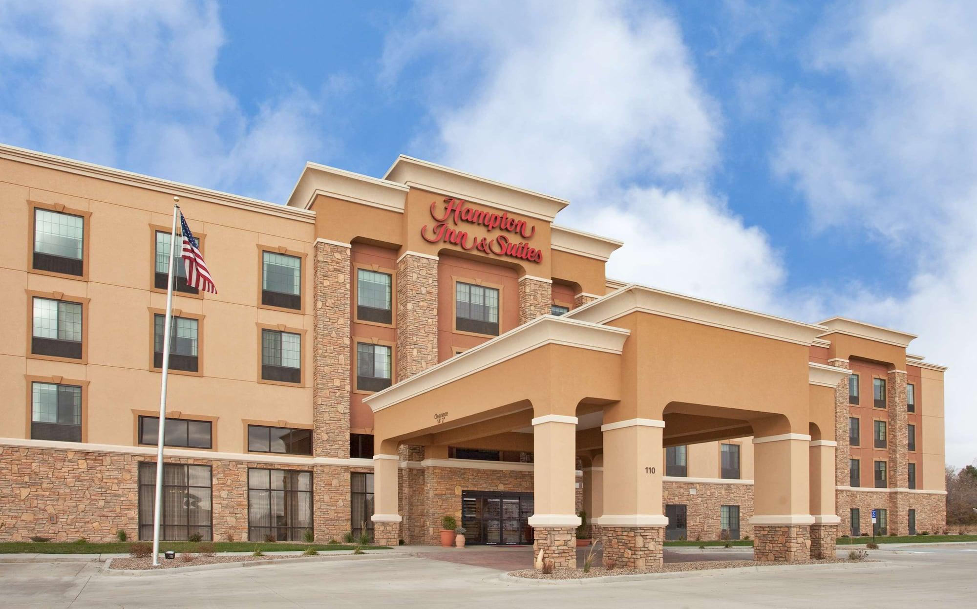 Vista Exterior Hampton Inn & Suites Dickinson
