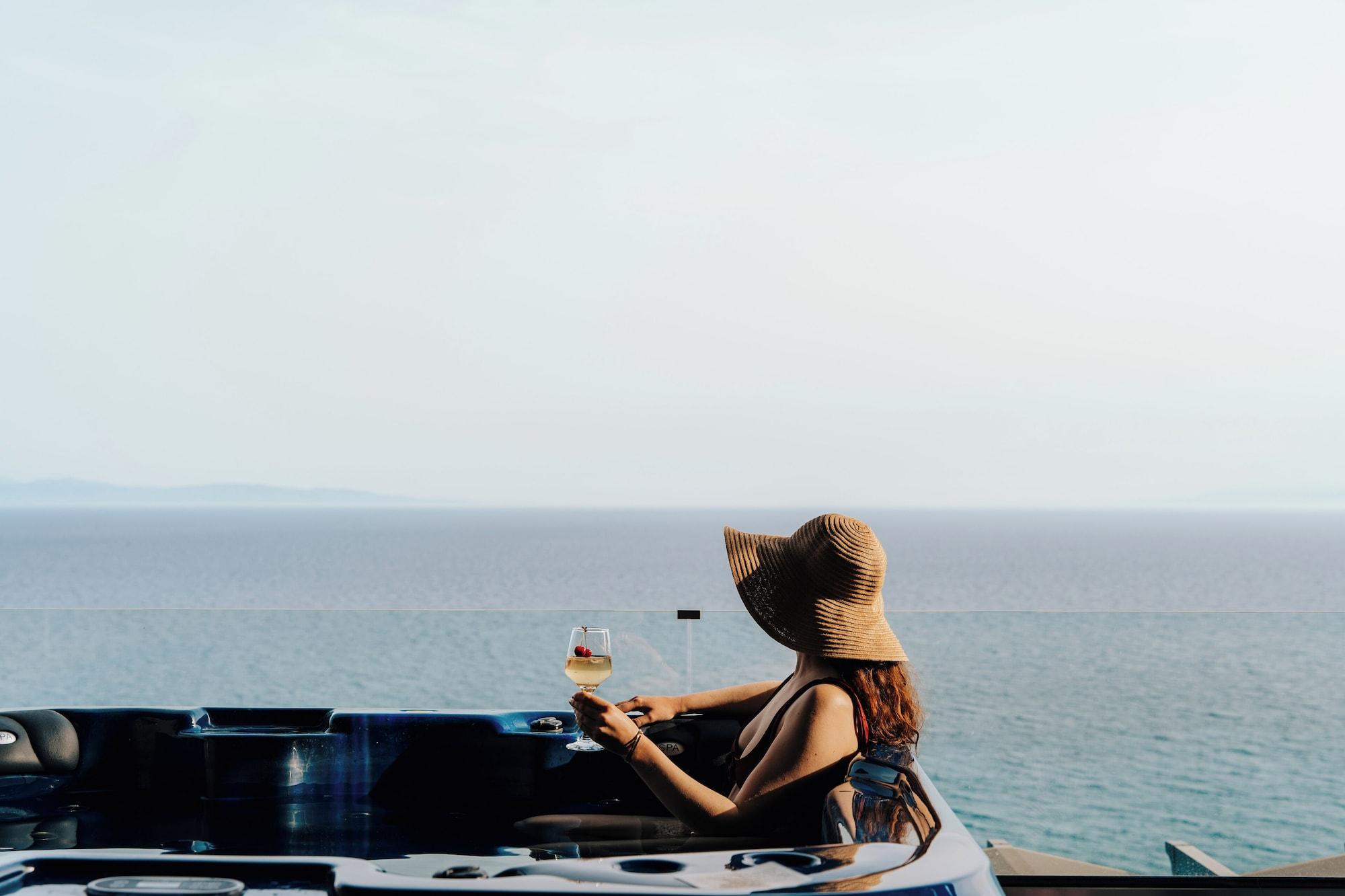 Spa Olive Green Studios and Apartments