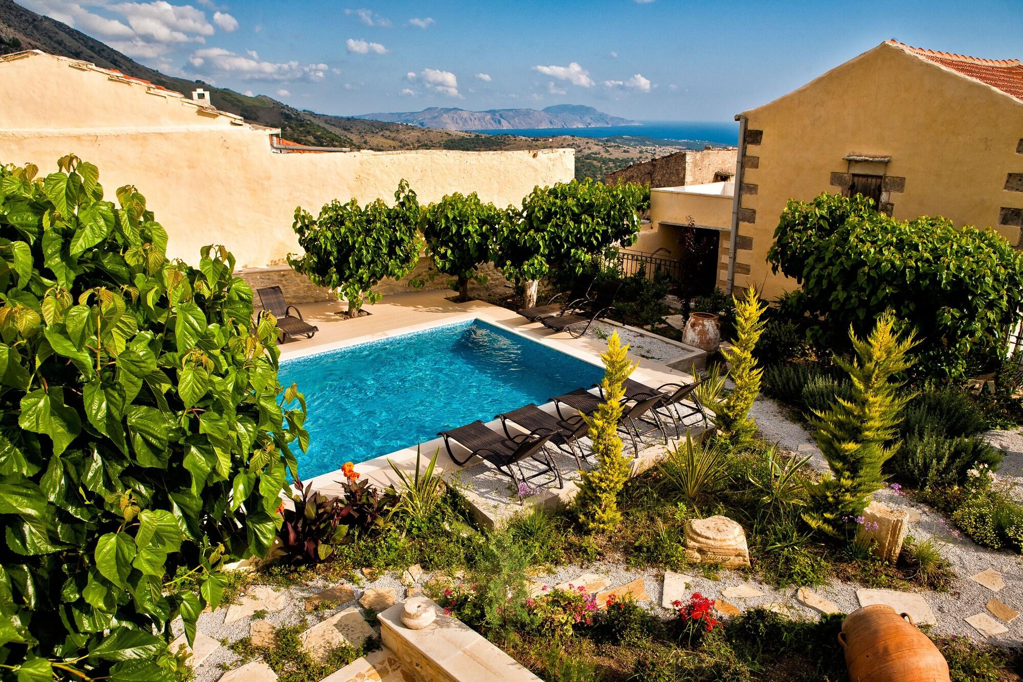 Vista Exterior Arcus Suites