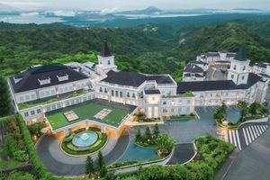 Alojamiento - Twin Lakes Hotel - near Tagaytay