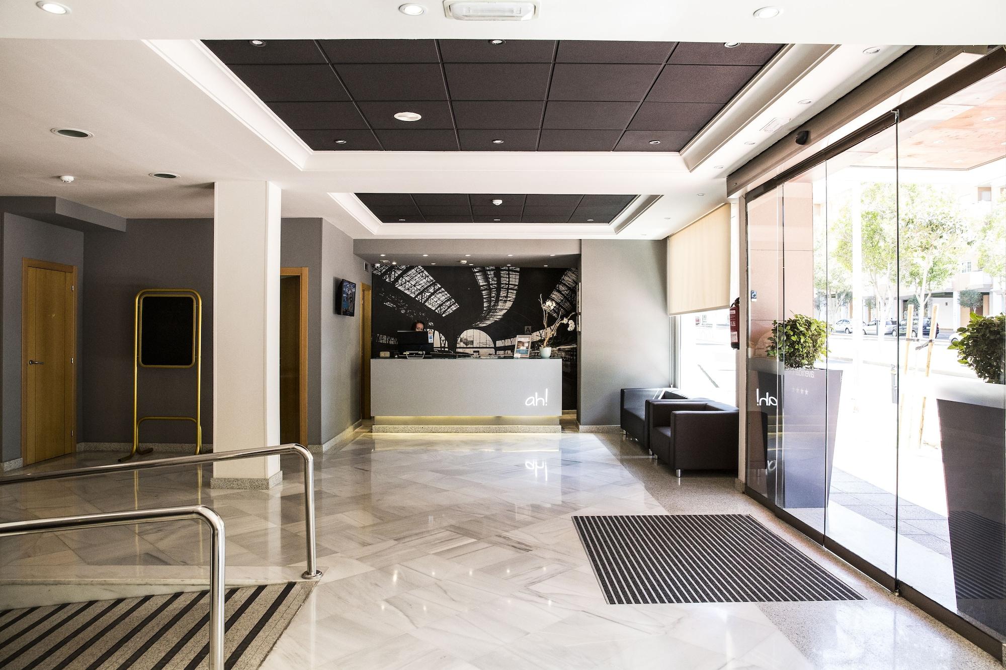 Vista Lobby Avenida Hotel Almería