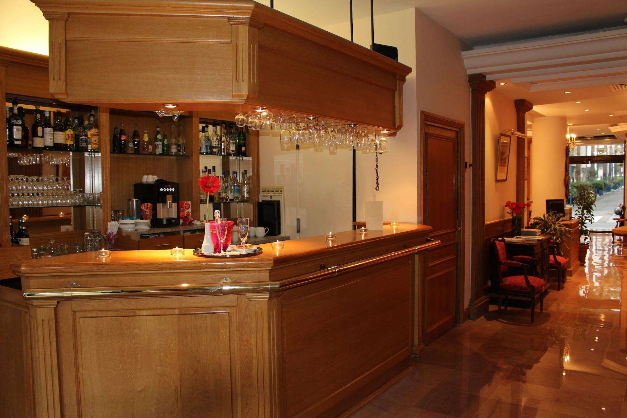 Bar/Salón Sun Riviera