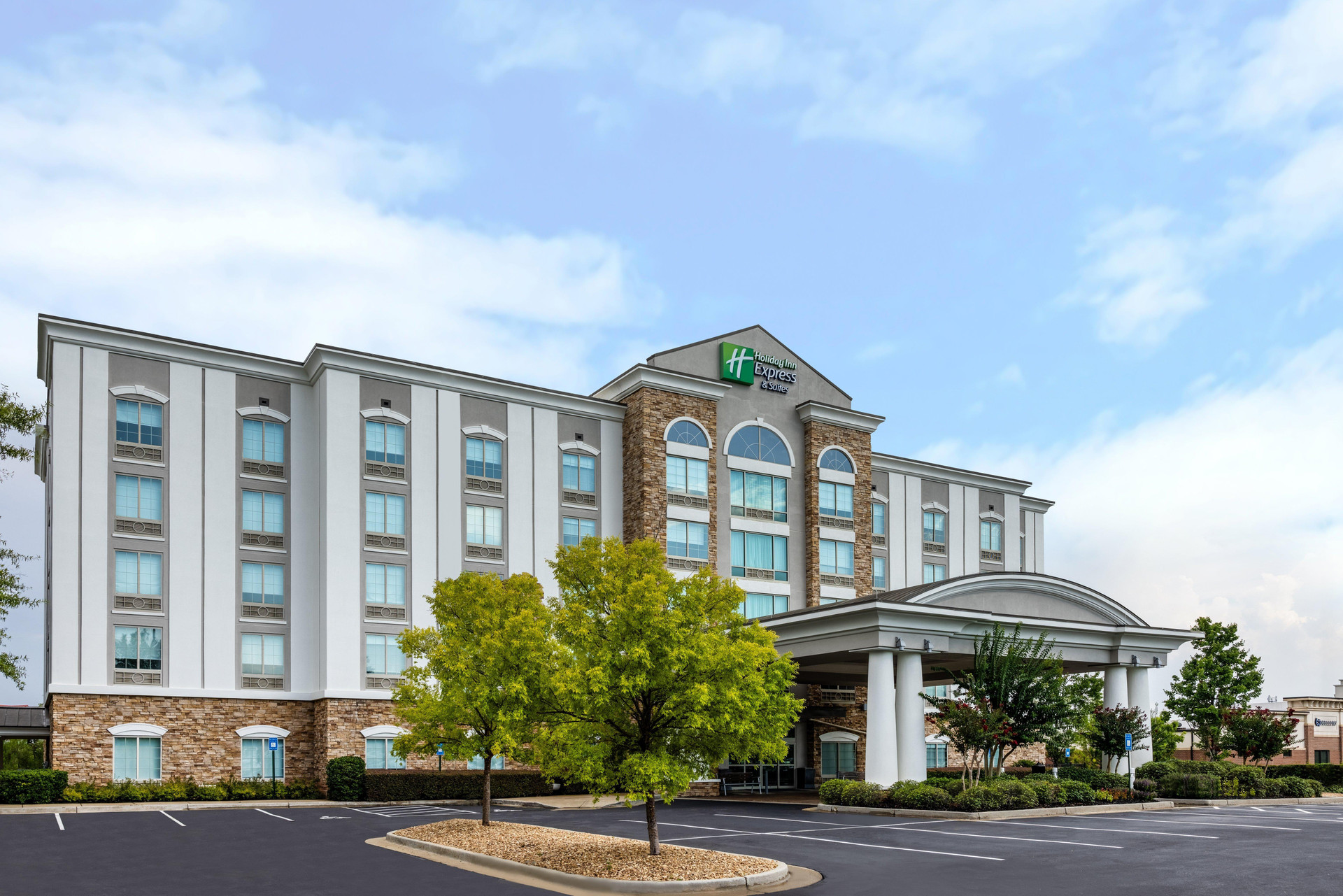 Vista Exterior Holiday Inn Express Hotel & Suites Columbus at Northlake by IHG