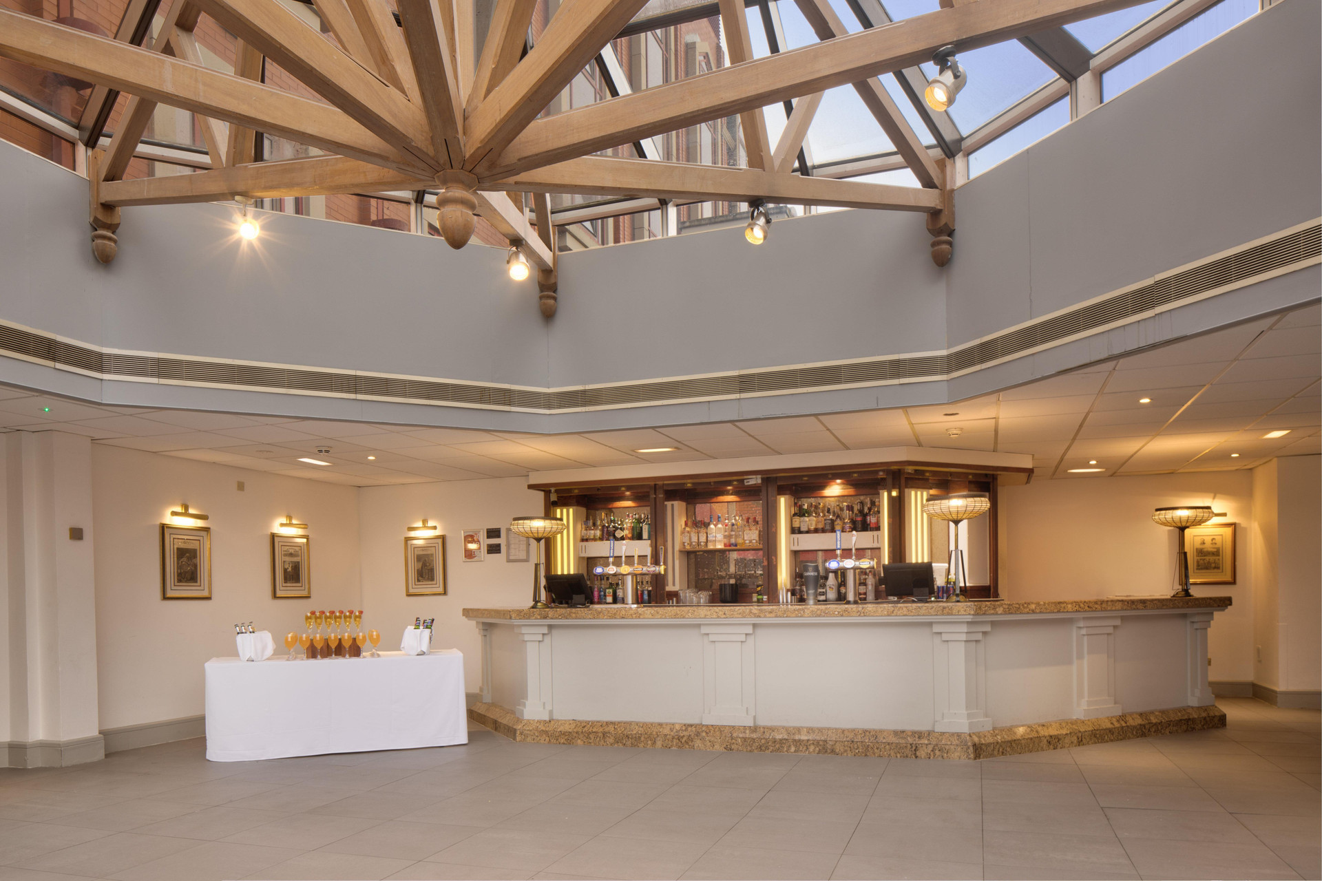 Vista Lobby Holiday Inn Bolton Centre by IHG