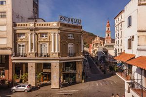Alojamiento - Hotel Colonial Salta