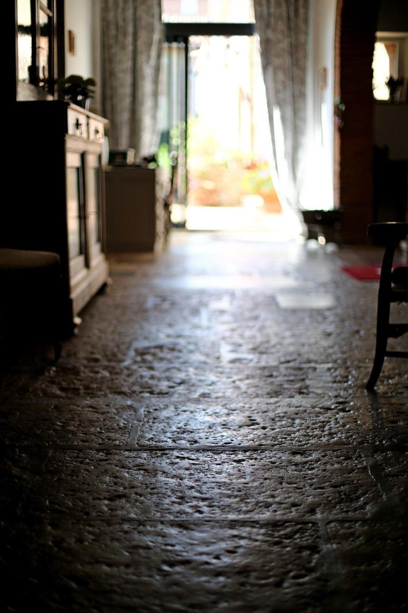 Vista Lobby Hotel Delga - Maison d'hôtes