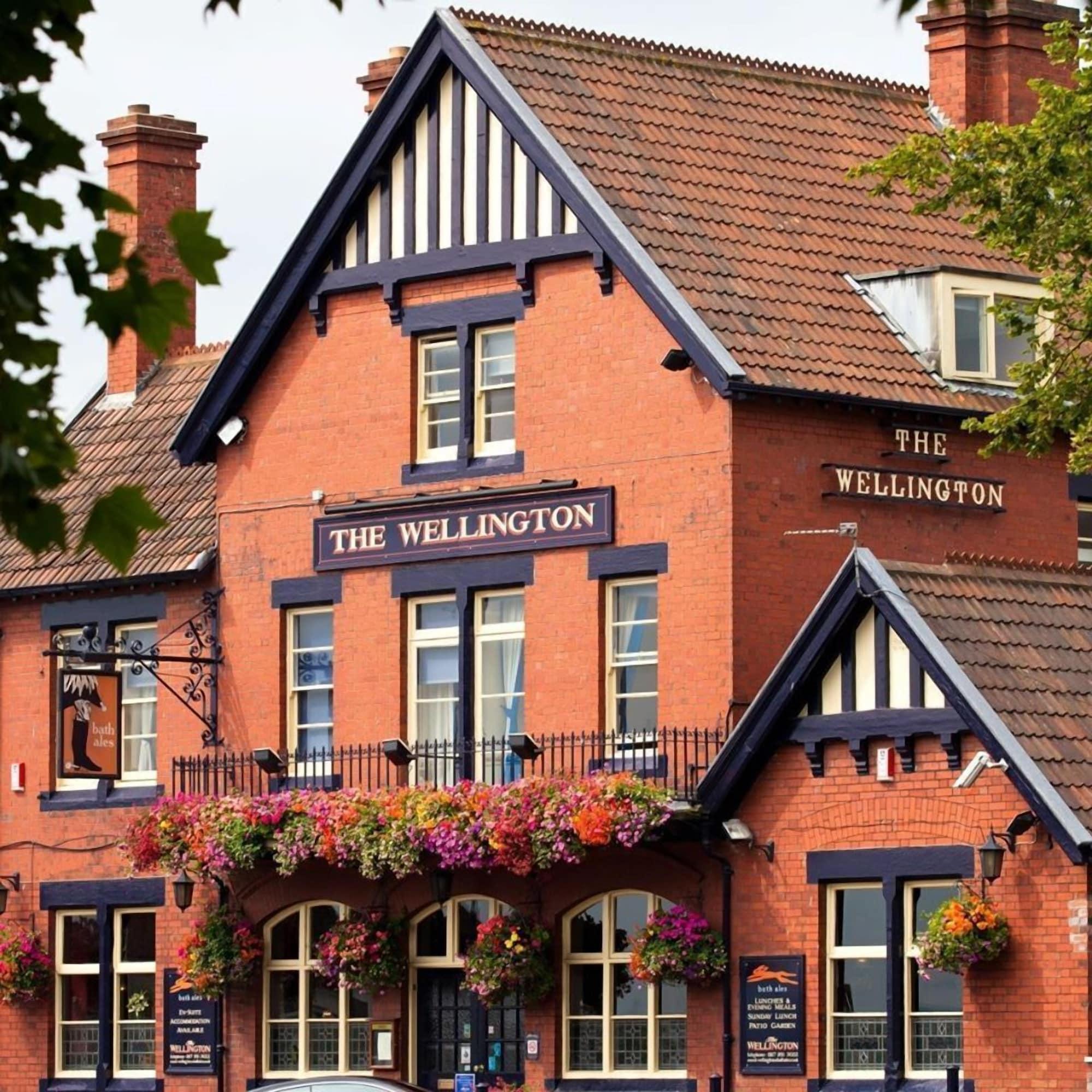 Vista Exterior The Wellington