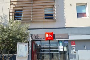 Alojamiento - ibis Istres Trigance