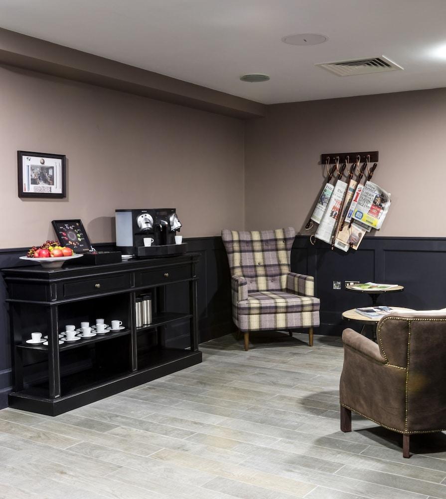 Bar/Salón Cove Cannon Street