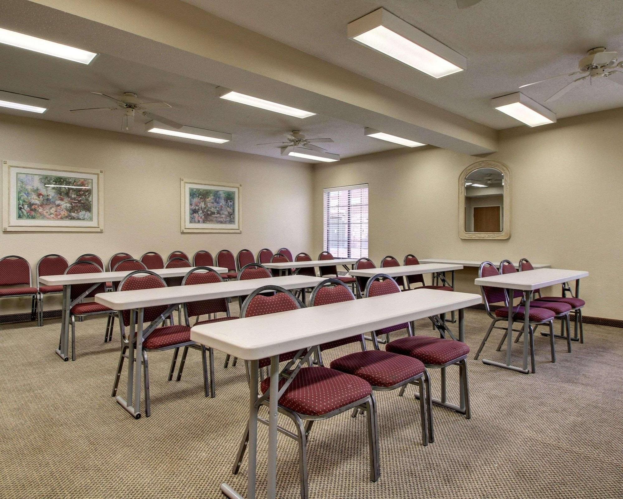 Sala de Reuniones Columbia Inn & Suites