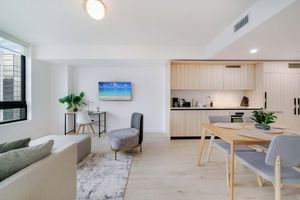 Hospedagens - City Atelier- Downtown, Sauna, Pool, Parking