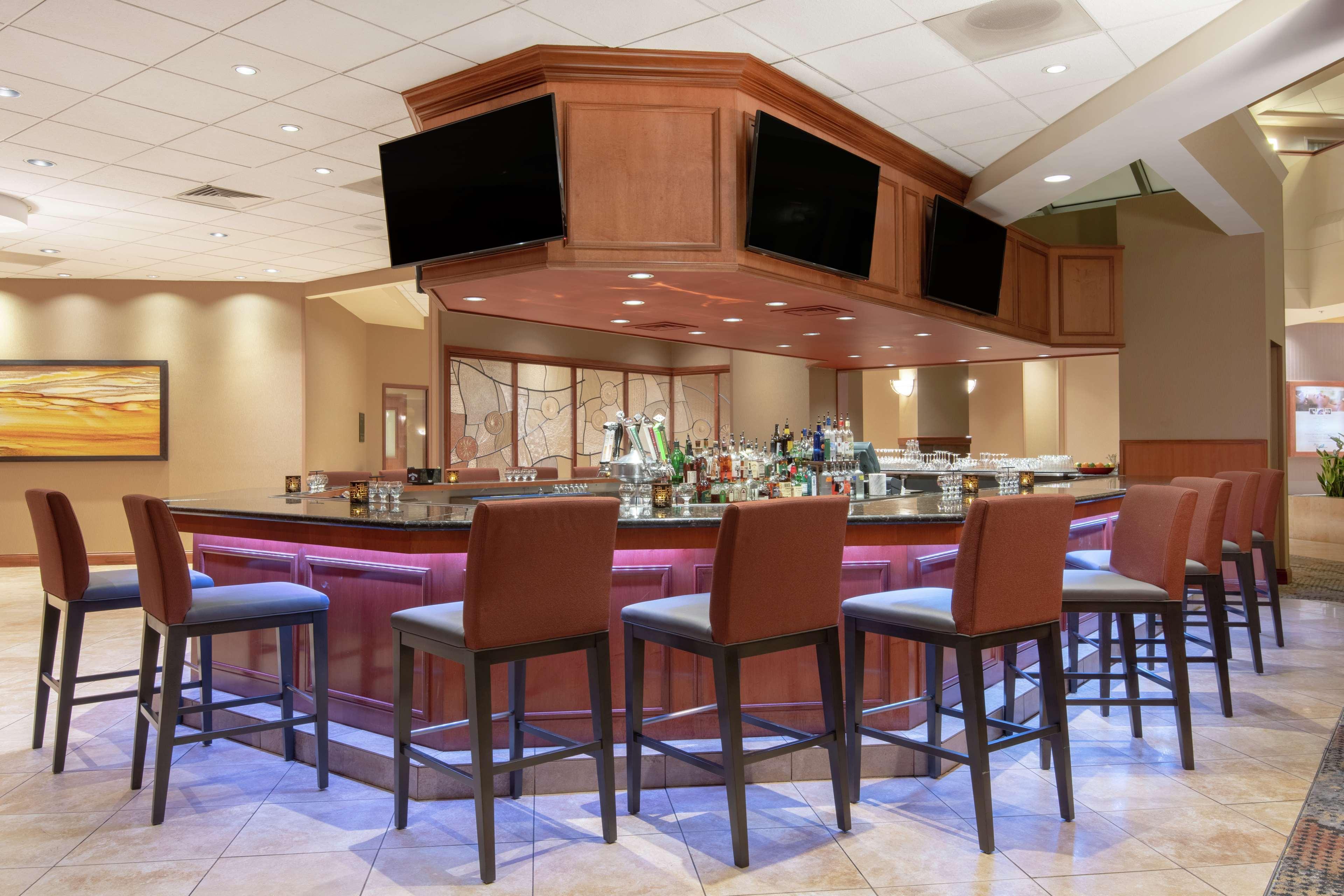Bar/Salón Embassy Suites Northwest Arkansas