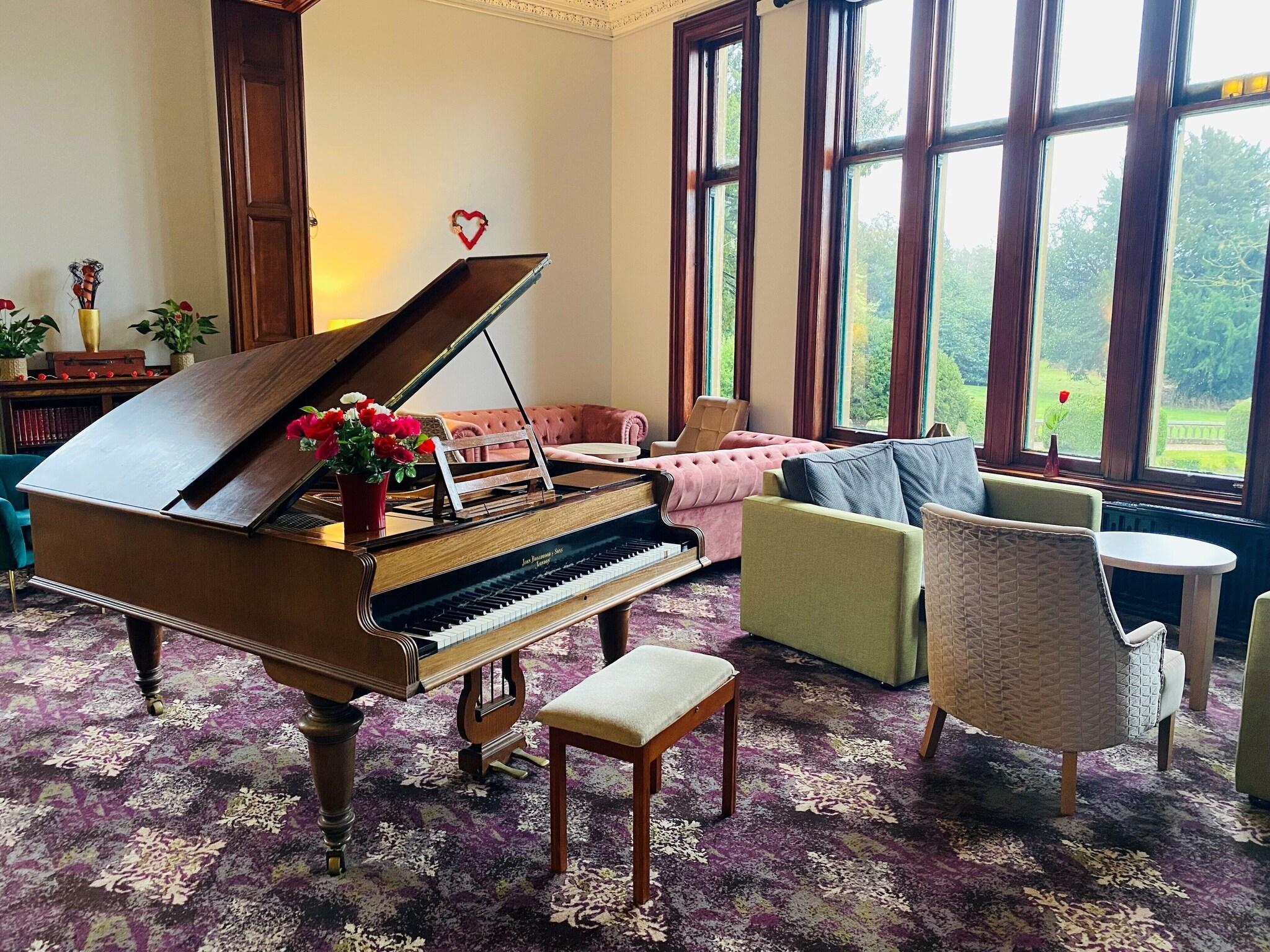 Vista Lobby Wroxall Abbey Hotel