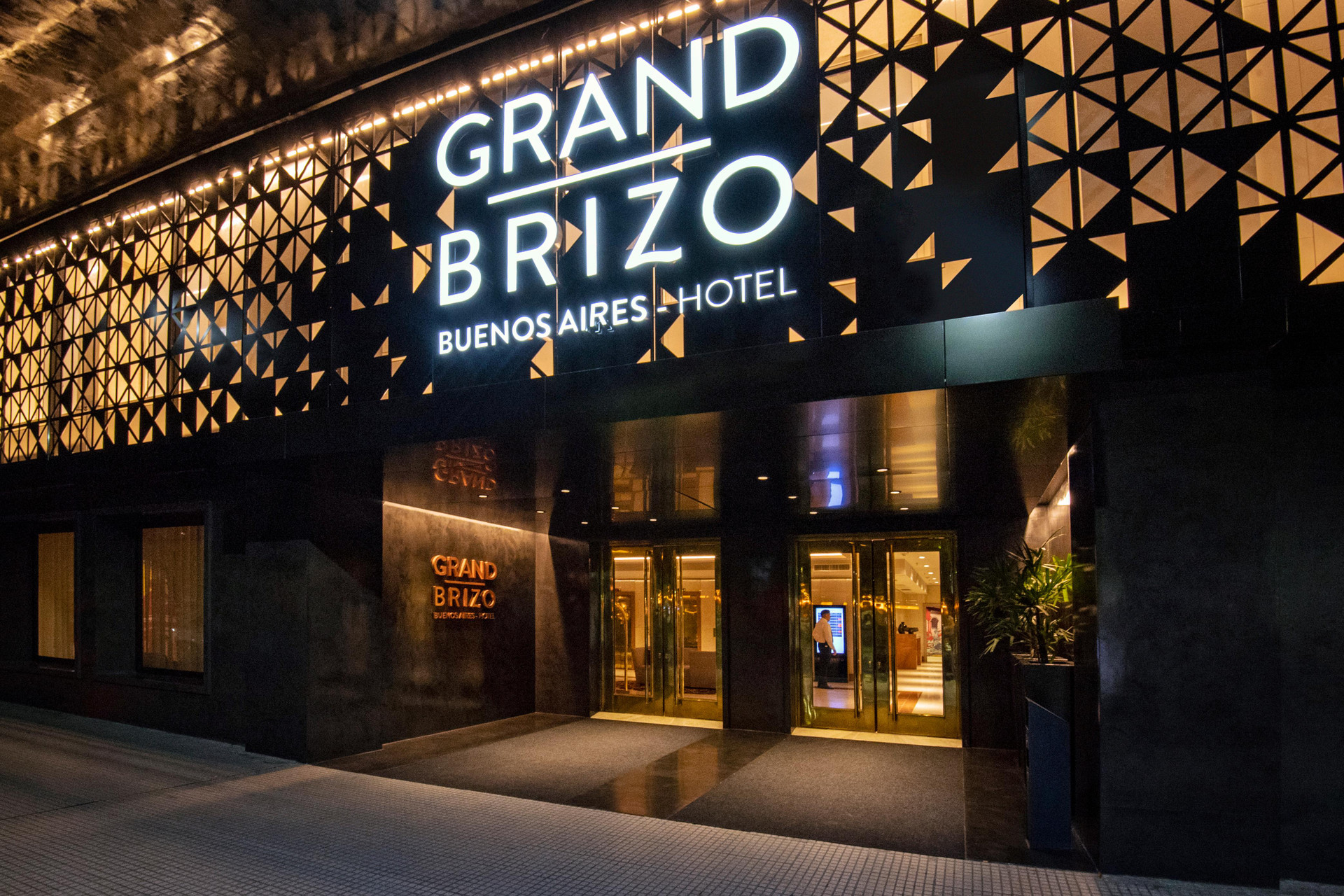 Vista Exterior Grand Brizo Buenos Aires