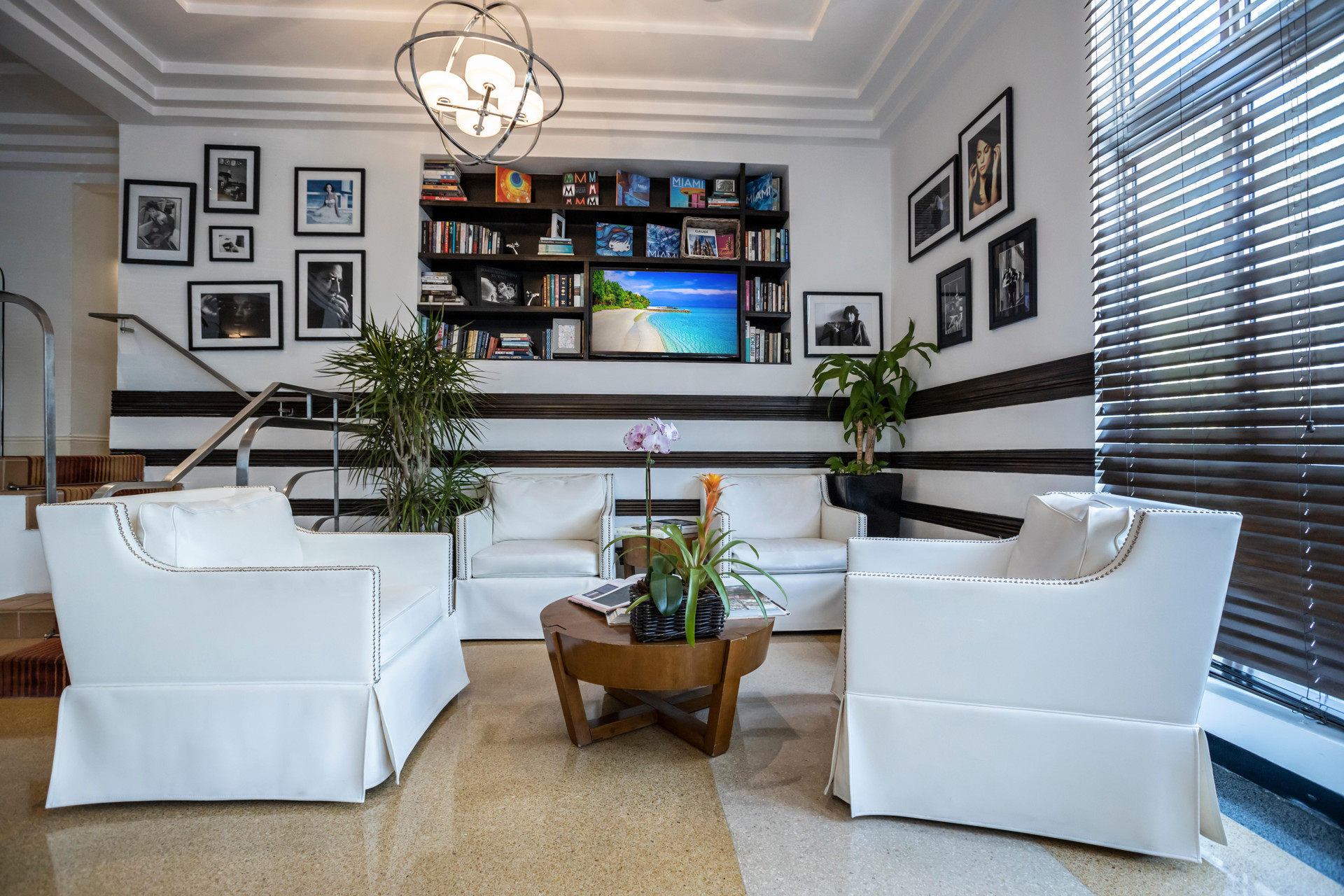 Vista Lobby Riviera Hotel South Beach