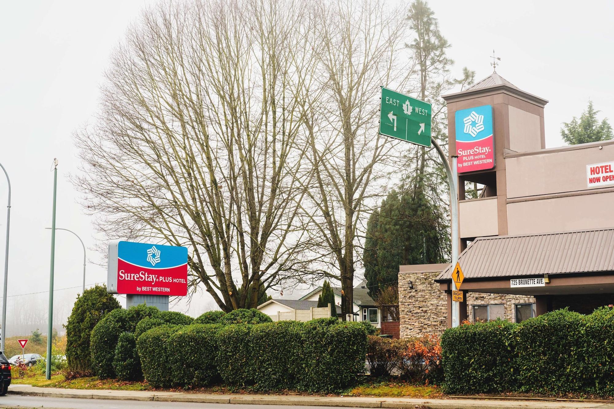 Vista Exterior SureStay Plus by Best Western Coquitlam