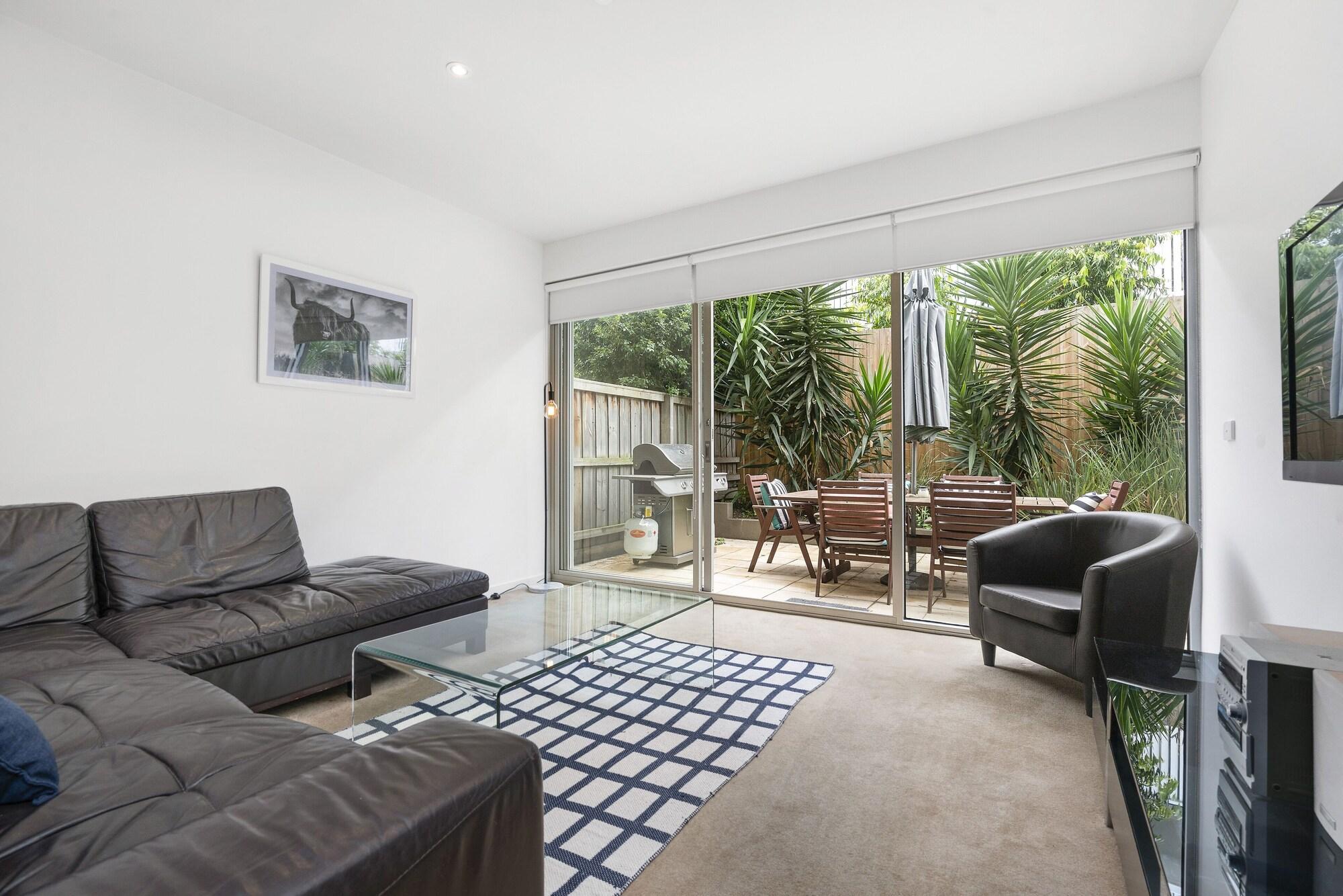 Varios Brighton Bay Apartments
