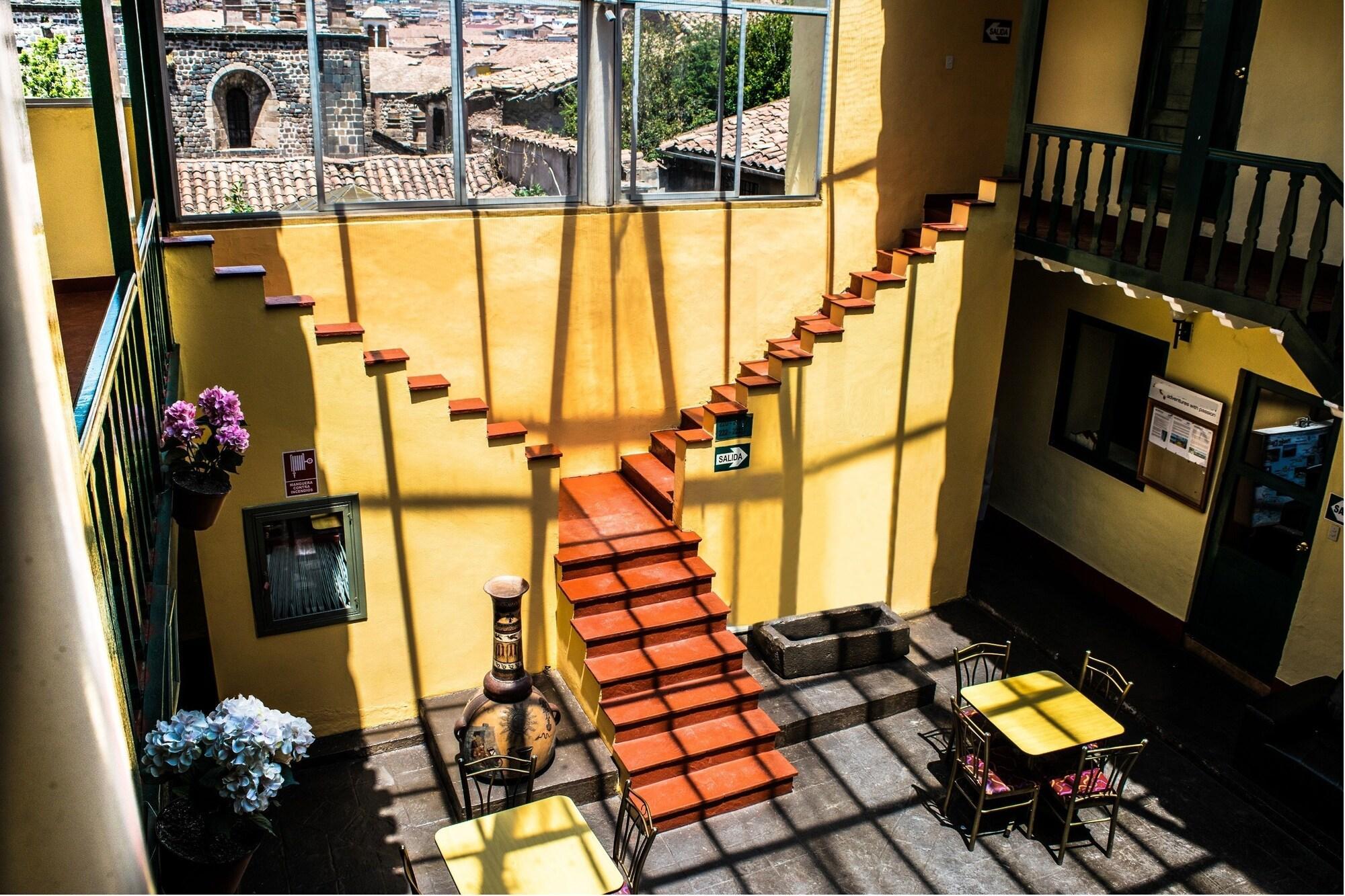 Vista Lobby Cusco Plaza Hostel
