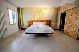 Alquiler Vacacional - NEW CENTRAL FRESCOED, STYLISH, MODERN, COZY