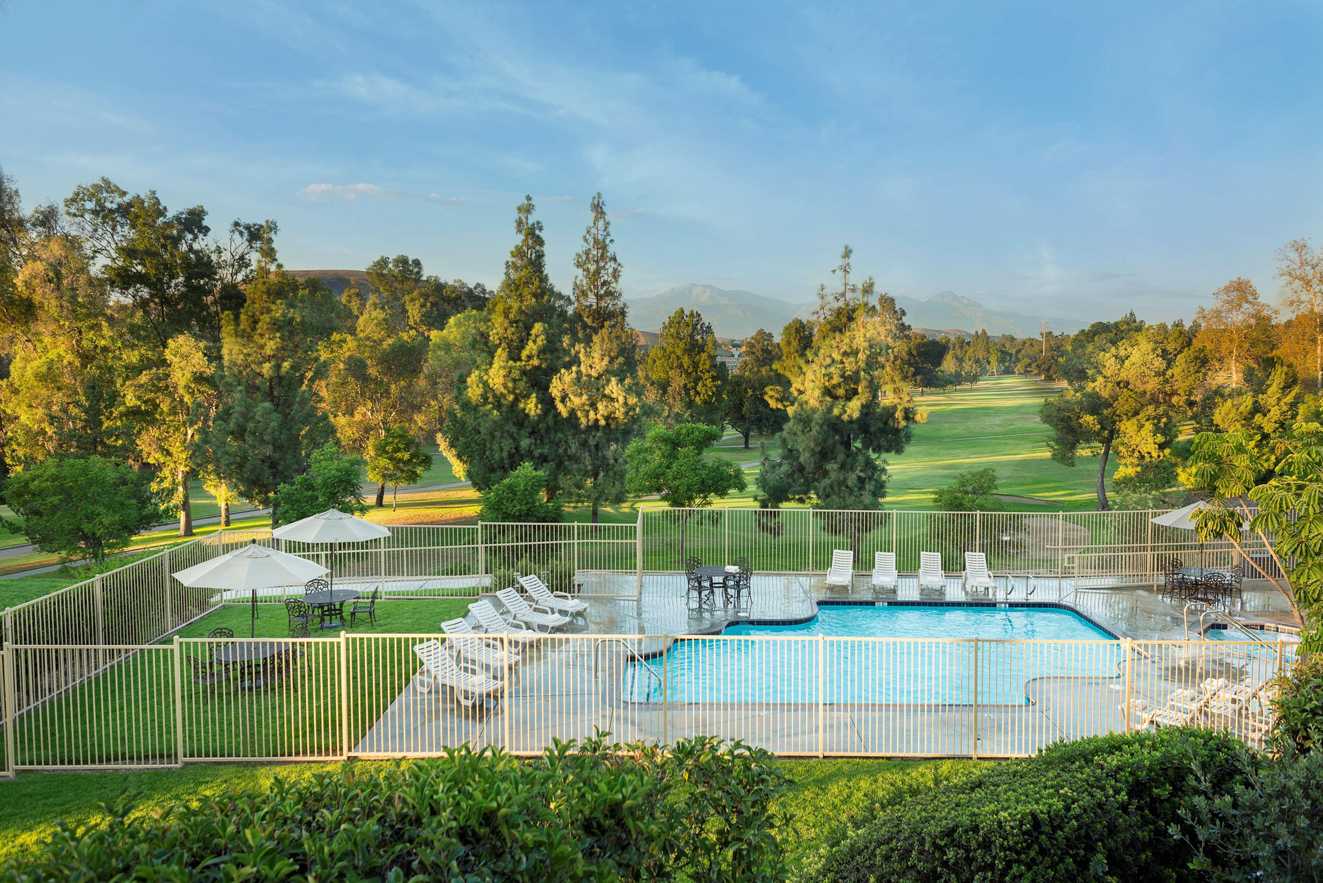 Instalaciones Recreativas Ayres Suites Diamond Bar