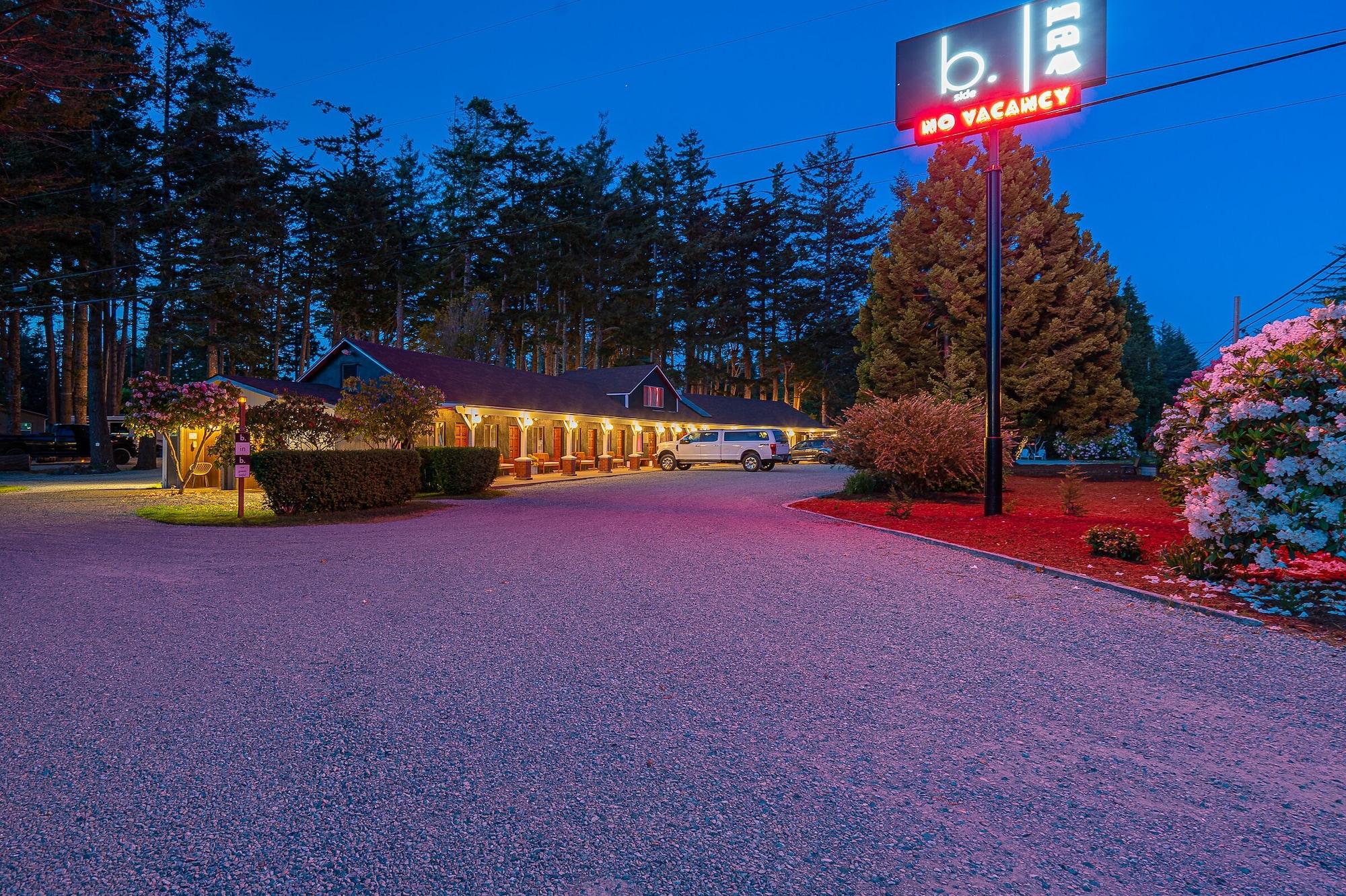 Vista Exterior b.side motel + rv
