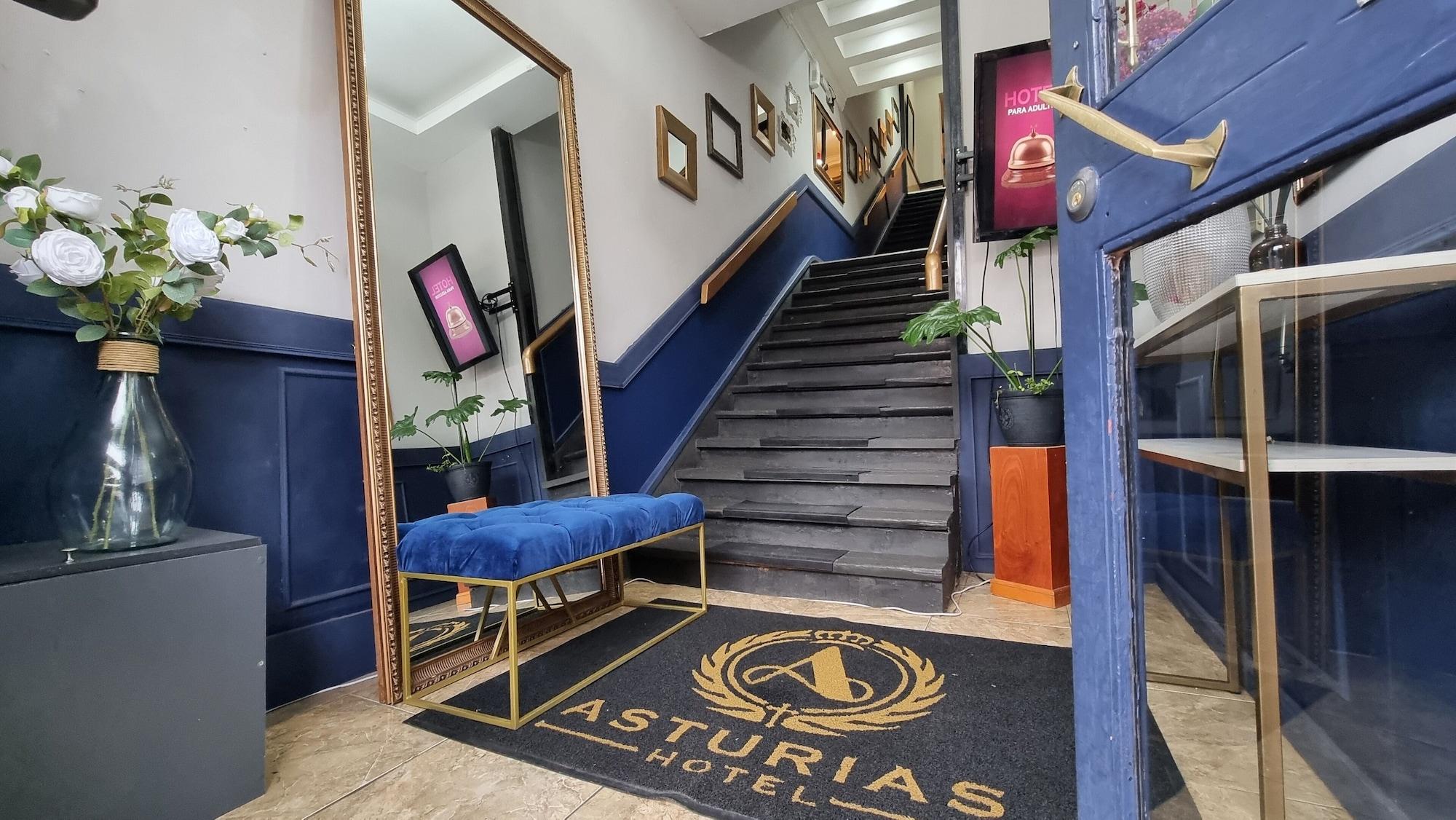 Vista Exterior Hotel Asturias