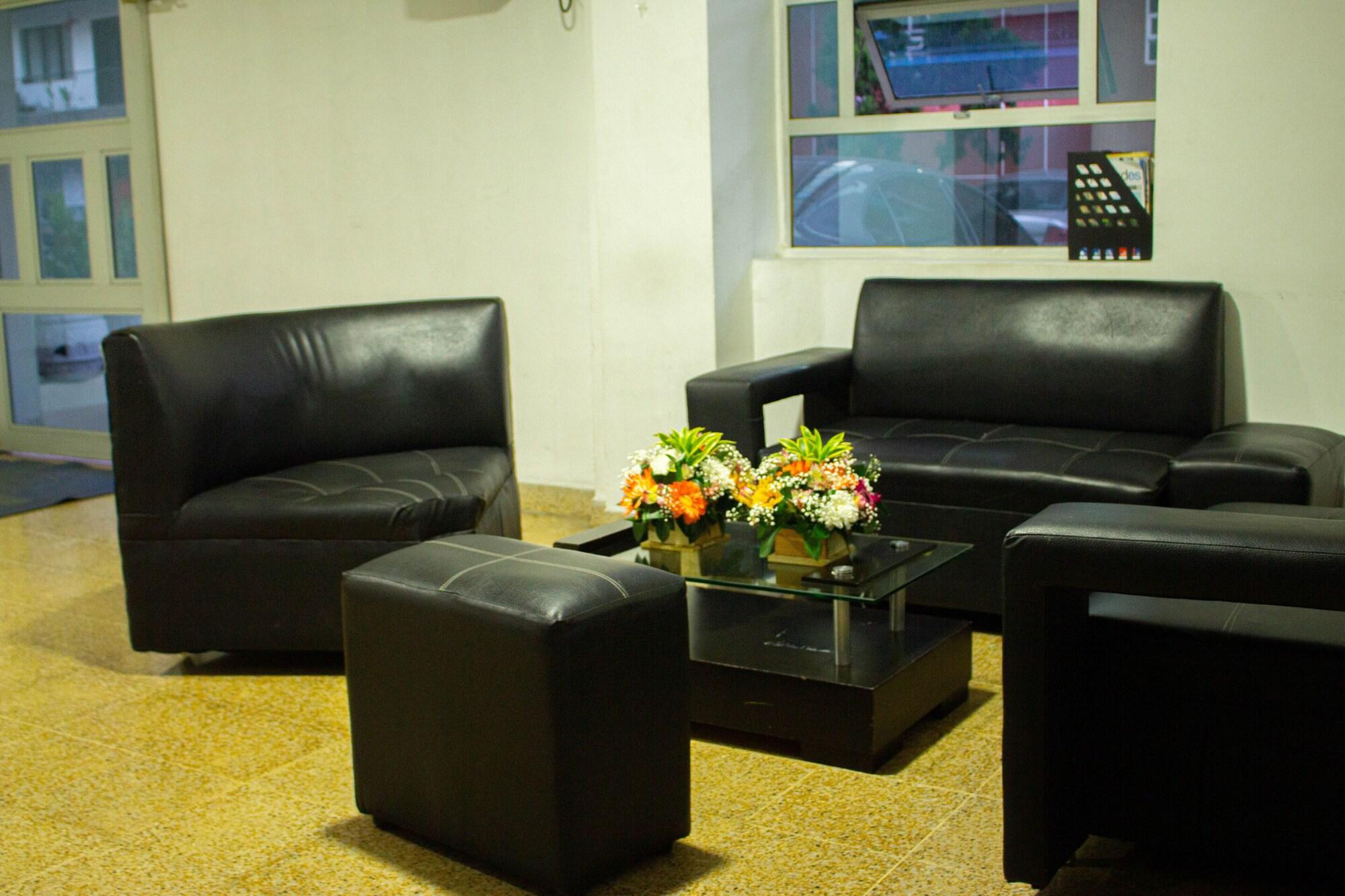 Vista Lobby Hotel Plaza Mayor Itagui